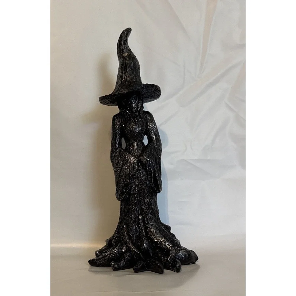 Tree Witch Statue Gothic Halloween Decor Gift New in Box - 7.5 Inches Tall